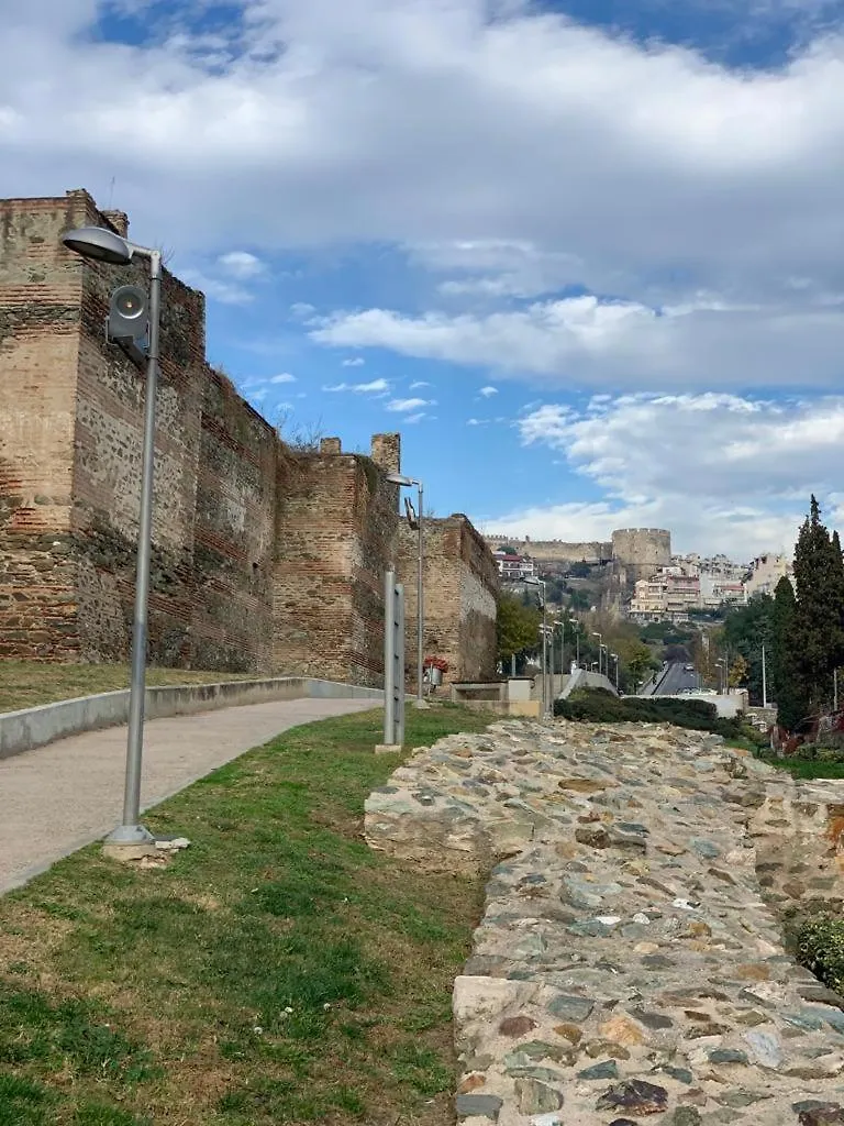 City Star - Penthouse Next To Atatuerk House And With View To Castles Apartamento Tessalónica Grécia